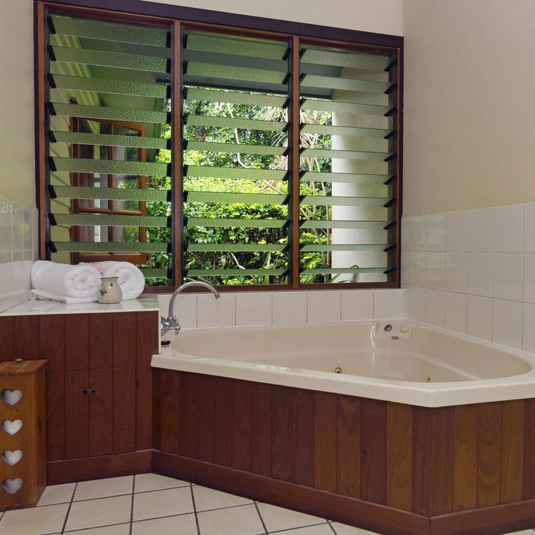 Allumbah Pocket Cottages Yungaburra Exterior foto