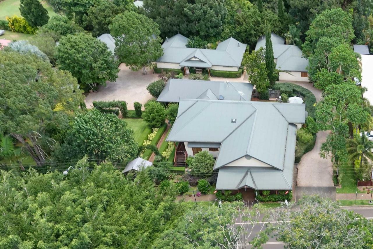 Allumbah Pocket Cottages Yungaburra Exterior foto